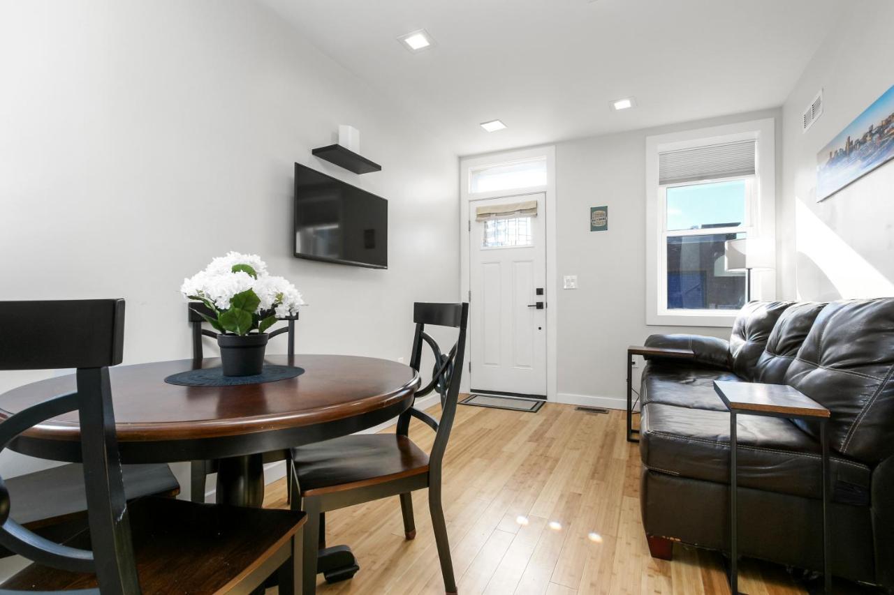 Cozy Ba Townhome Near Little Italy I Fells Point بالتيمور المظهر الخارجي الصورة