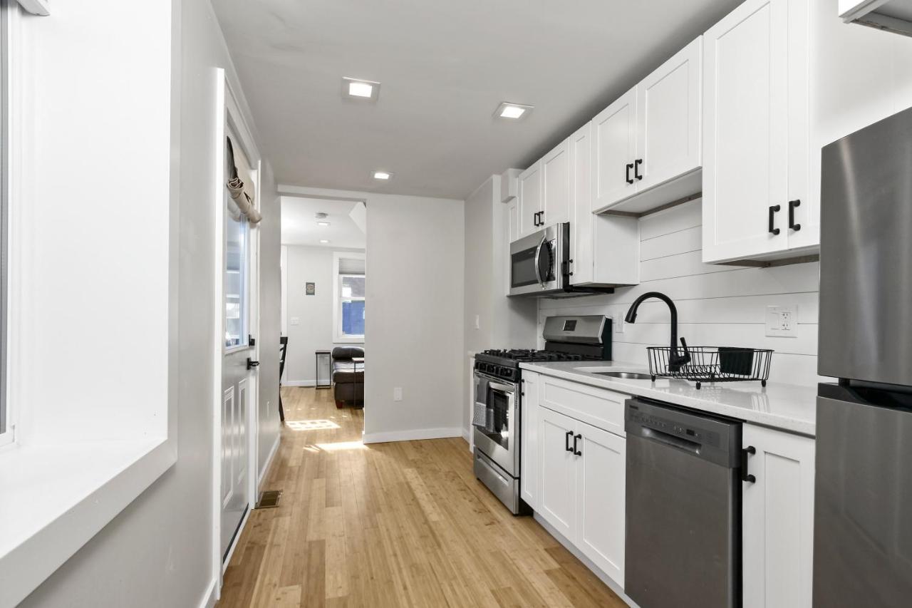 Cozy Ba Townhome Near Little Italy I Fells Point بالتيمور المظهر الخارجي الصورة