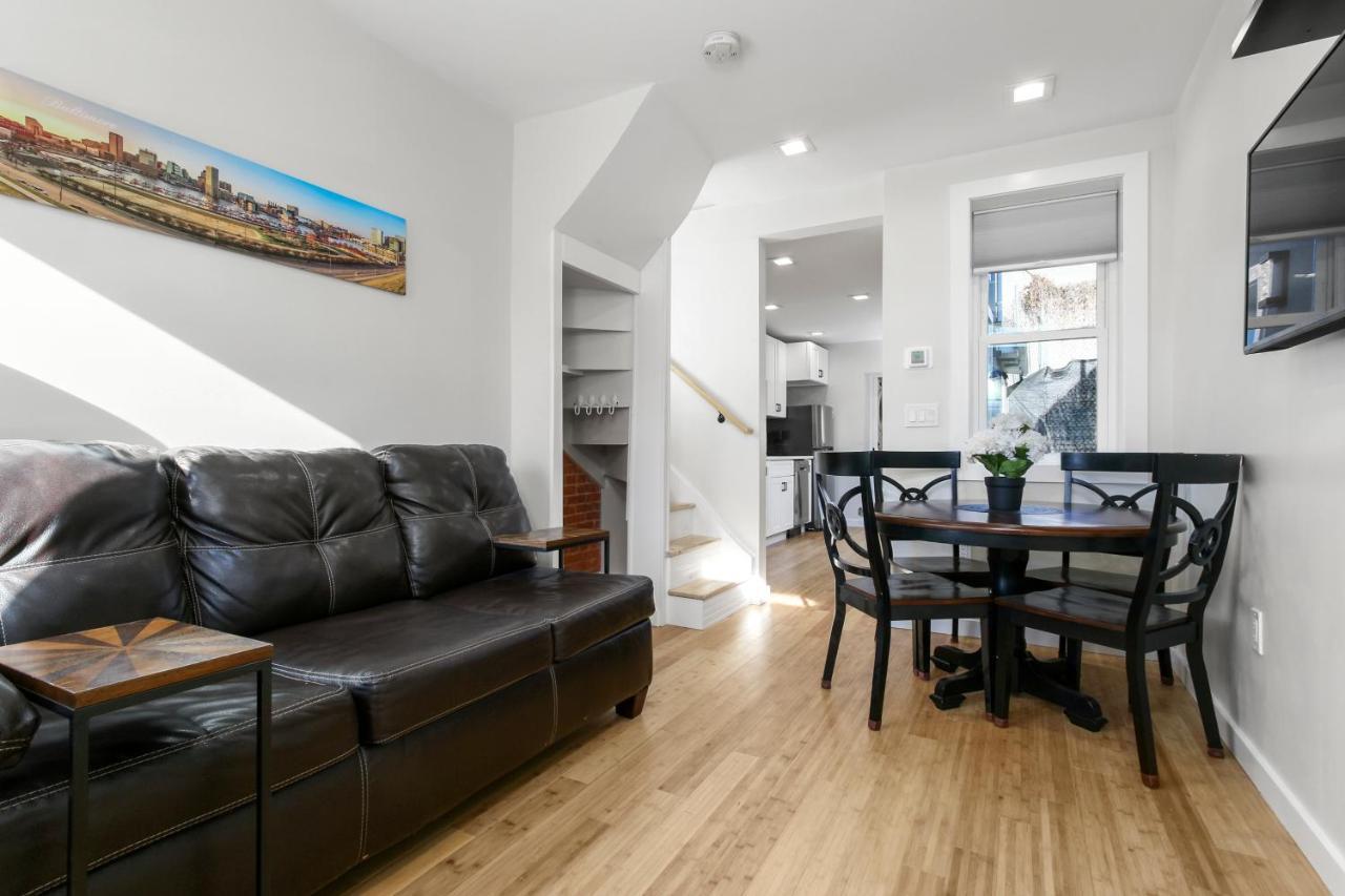Cozy Ba Townhome Near Little Italy I Fells Point بالتيمور المظهر الخارجي الصورة